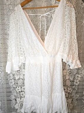 White Lace V-Neck Romper